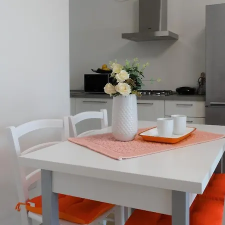 Welcomely - Prestigiosa Holiday House Apartment Alghero