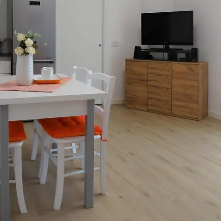 Welcomely - Prestigiosa House Apartment
